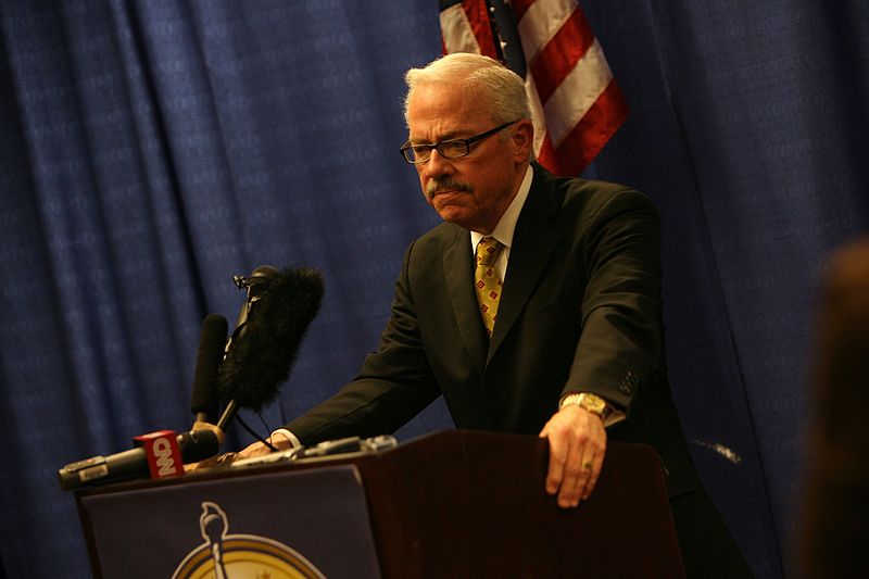 File:Post Debate Press Conference (2533473007).jpg