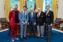 Left the right: Travis Kelce, Patrick Mahomes, U.S. president Joe Biden, Reid, and Mark Donovan in the Oval Office following Reid's second Super Bowl victory in Super Bowl LVII in June 2023 President Joe Biden greets Kansas City Chiefs' President Mark Donovan, Head Coach Andy Reid and players Patrick Mahomes and Travis Kelce in the Oval Office of the White House on June 5, 2023 - P20230605AS-0902.jpg