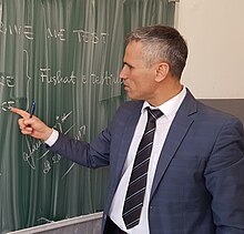 Profesor i Fizikës, Astronomisë dhe Matematikës