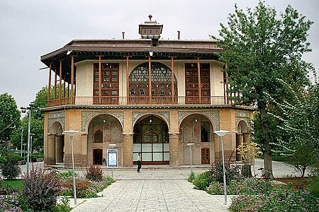 Qazvin - Chehel Sotun.jpg