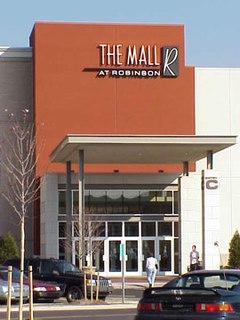 <span class="mw-page-title-main">The Mall at Robinson</span> Shopping mall in Robinson Township, Pennsylvania