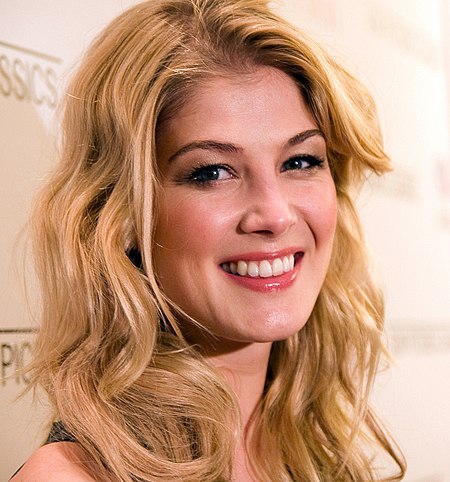 Fail:Rosamund Pike 2011.jpg