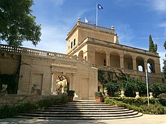 San Antonio Istana dan Gardens.jpg