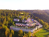 Zabudowania sanatorium przeciwgruźliczego wybudowane w 1937r. w Istebnej-Kubalonce. Obecnie Wojewódzkie Centrum Pediatrii Kubalonka.