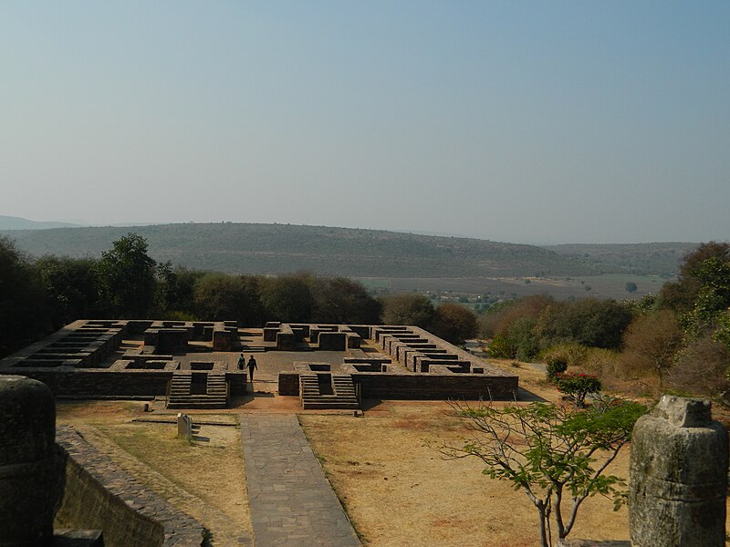 File:Sanchi 3.jpg