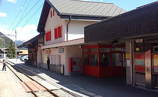 <span class="mw-page-title-main">Sedrun railway station</span> Metre gauge railway station in Sedrun, Graubünden, Switzerland