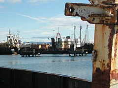 September 2006, vessels in the port of Reykjavik 4.jpg