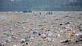 Basura en playa, España