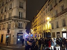 Paris police cordon off area following the attack. Site of 12 May 2018 Paris Knife Attack, 23.26 local time.jpg