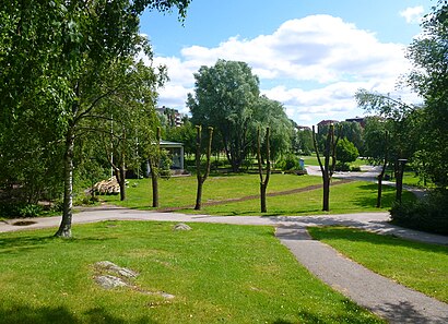 Vägbeskrivningar till Sjödalsparken med kollektivtrafik