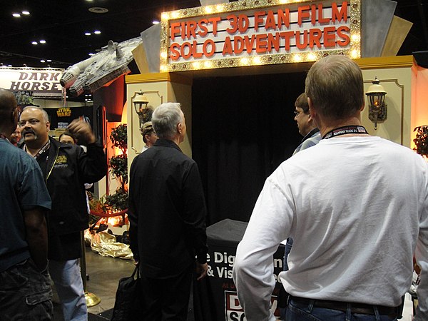 Anthony Daniels outside a booth screening the 2010 fan-made film Solo Adventures, inspired by Star Wars