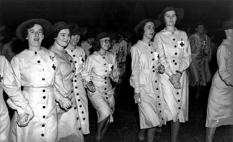 File:StateLibQld 1 213988 Voluntary Aid Detachment workers enjoying a gathering, Brisbane, ca. 1941.jpg