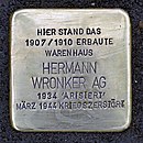 Stolperstein Zeil 85 Wronker Hermann AG.jpg