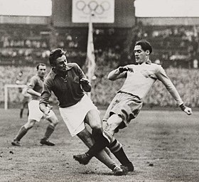 Sweden and Yugoslavia in Football final at the Olympic Games, London, 1948.jpg