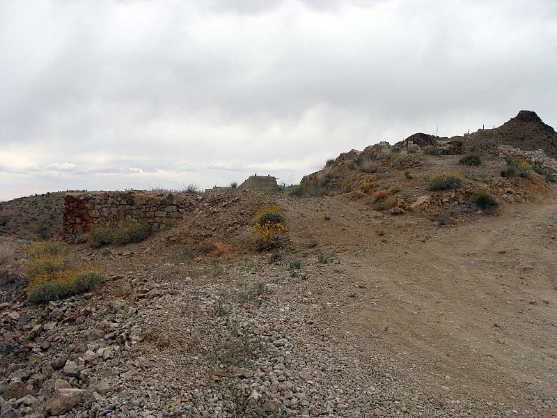 File:The Moss Mines - panoramio - Zzyzx (2).jpg