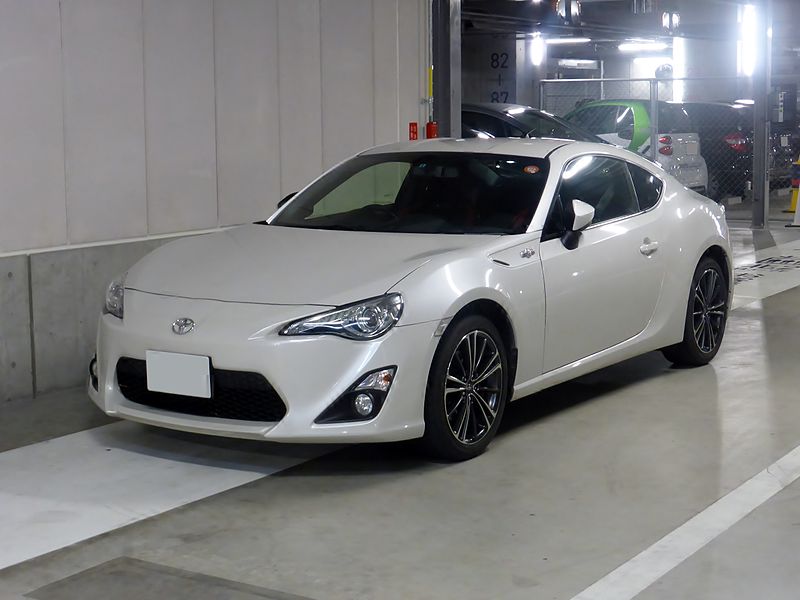 File:Toyota 86GT (ZN6) front.JPG