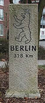 Uetersen Gedenkstein Berlin 01.jpg