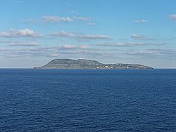 Pohled na ostrov z trajektu