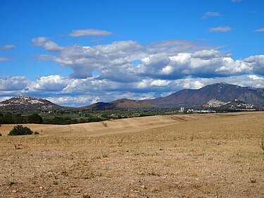 I tre rilievi principali dei Monti Cornicolani osservati dal Parco dell'Inviolata.