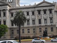 Vista desde Av. Gral . Flores.JPG