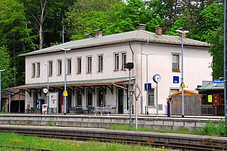 <span class="mw-page-title-main">Schaftlach station</span> Railway station in Waakirchen, Germany