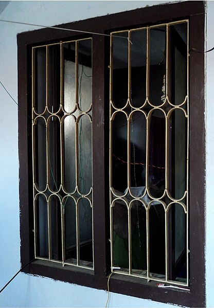 File:Window,Tamil Nadu475.jpg