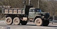 ZIL-131 Stahlpritsche II.jpg