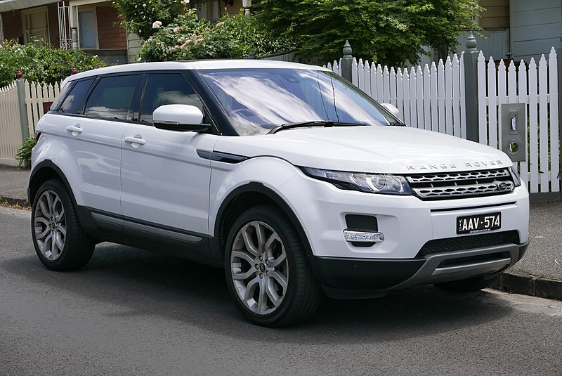 File:2013 Land Rover Range Rover Evoque (L538 MY13.5) SD4 Pure Tech 4WD 5-door wagon (2015-11-13) 01.jpg