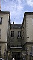 Edificio in Cours Cambronne