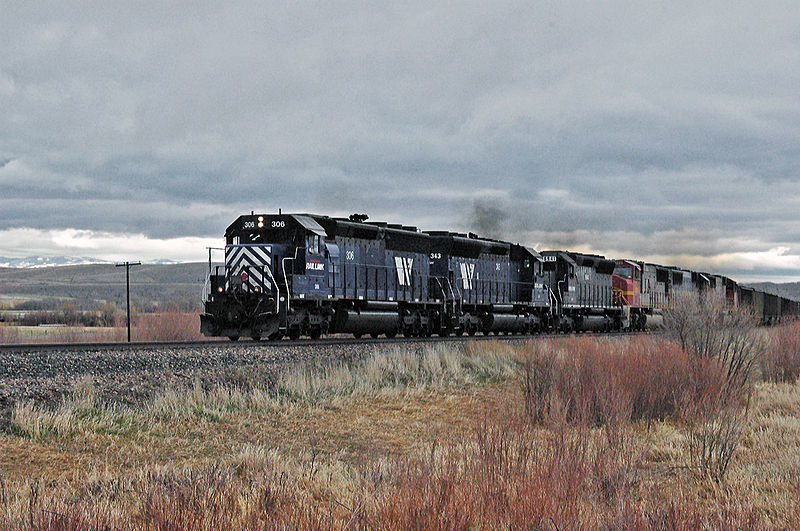 File:4 23 05 005xRP WB East of Helena - Flickr - drewj1946.jpg