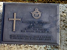 Burial of 611201 Flight sergeant J. Hyde, Royal Air Force 611201 Flight sergeant J. Hyde - Royal Air Force - CWCC.jpg