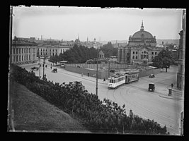 Holmekolbanen og Nationaltheatret, mellom 1918 og 1925