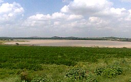 A lake near Dhone 02.jpg