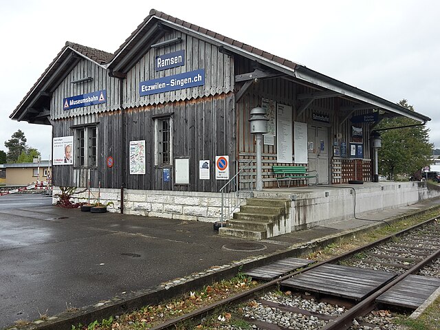 Datei Bahnhof Ramsen Sh I Jpg Wikipedia