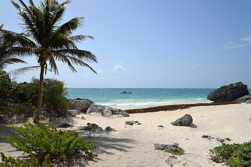 File:Beach - Tulum, Quintana Roo, Mexico - August 17, 2014.jpg