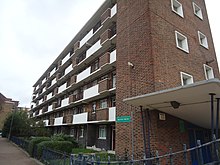 Beattie House, Patmore Estate Beattie House, Patmore Estate, Battersea (geograph 2674893).jpg