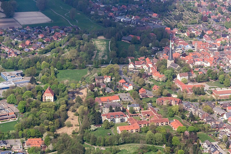 File:Billerbeck, Kolvenburg und Johannis-Kirche -- 2014 -- 7602.jpg