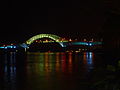 جسر الأمريكتين في الليل (7/7/2007).