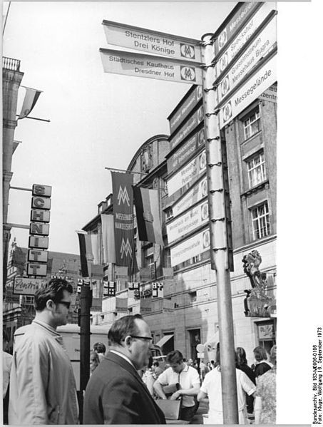 File:Bundesarchiv Bild 183-M0906-0106, Leipzig, Grimmaische Straße.jpg