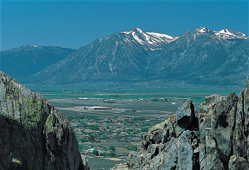 File:Carson Valley.jpg