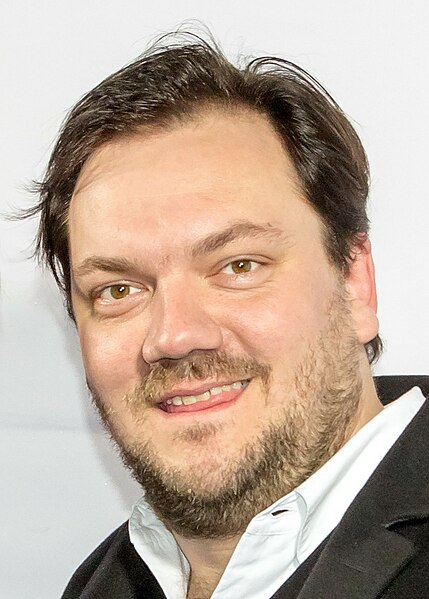 File:Charly Huebner 2015-02-17 (cropped).jpg