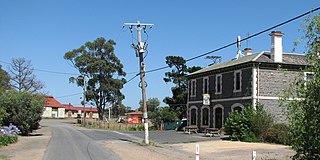 <span class="mw-page-title-main">Clarkefield, Victoria</span> Town in Victoria, Australia