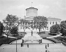 Statehouse west facade, c. 1900-1910 Columbus, Ohio 10a.jpg