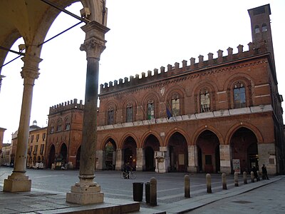 Hôtel de ville (Palazzo comunale).