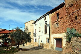 Paisaje urbano de Cuesta del Rato (Castielfabib, Valencia), detalle de construcciones tradicionales (vernaculares), 2018.