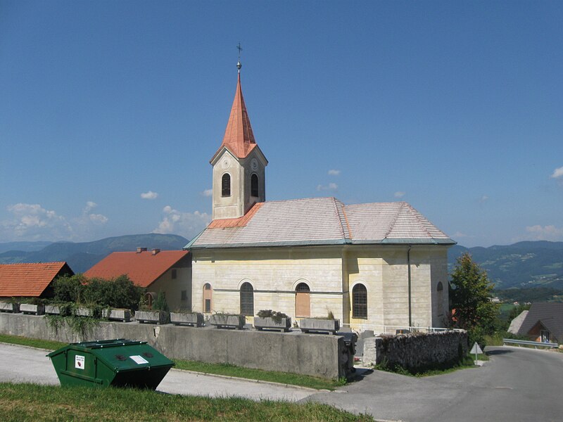 File:Dobovec - cerkev.jpg