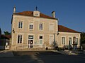 Français : Mairie de Douzat, Charente, France