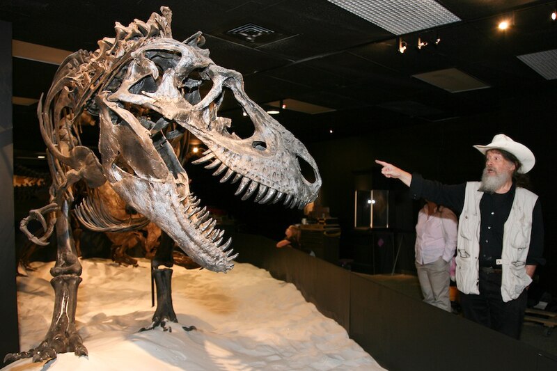 File:Dr. Bob Bakker with Dino.jpg