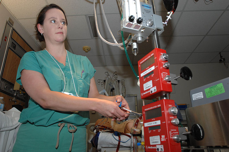 File:ECMO class 110325-F-LK329-001.jpg