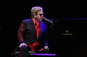 ELTON JOHN THE ROCKET MAN.jpg